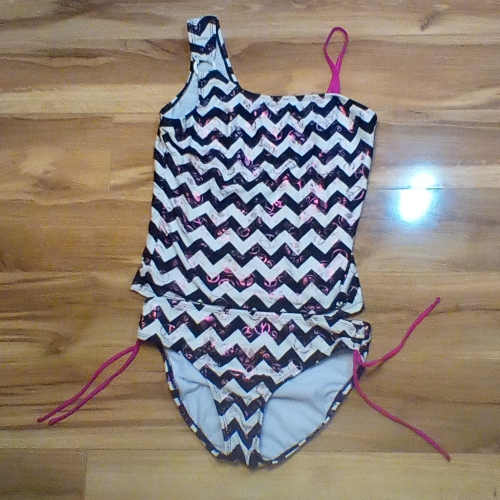 Girls swimsuit two piece